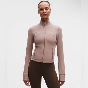 Lululemon Define Cropped Nulu